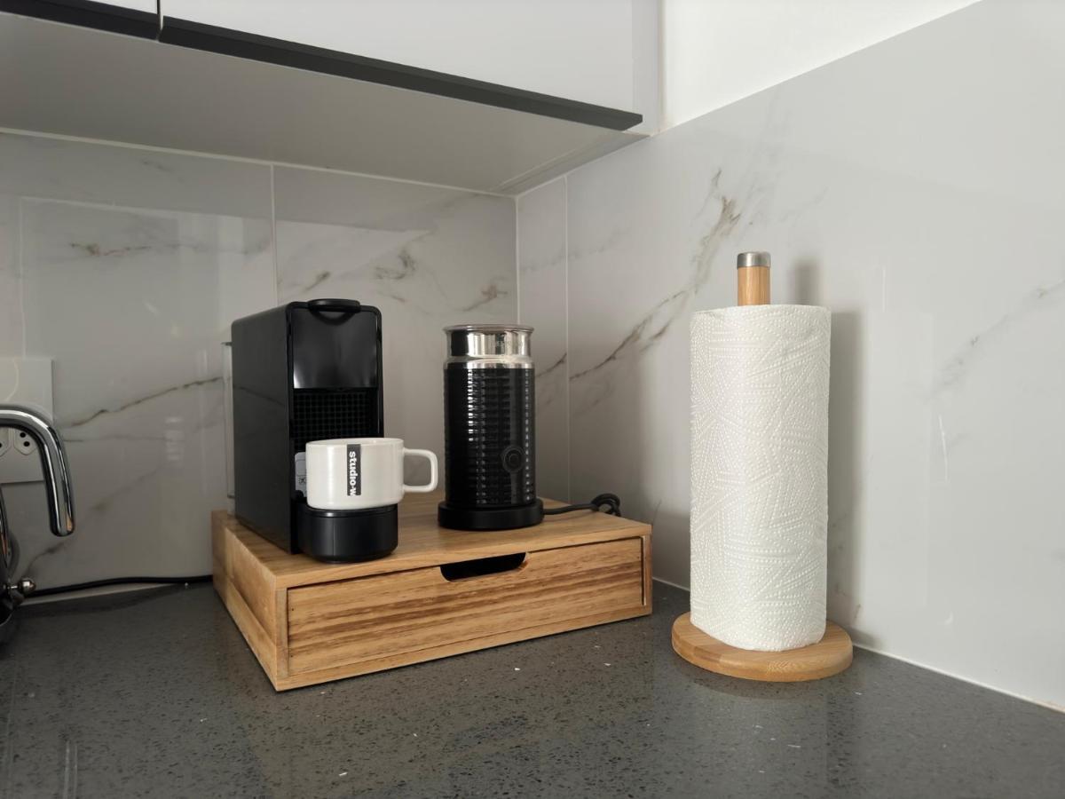 Stylish Executive Apartment With Power Backup โจฮันเนสเบิร์ก ภายนอก รูปภาพ