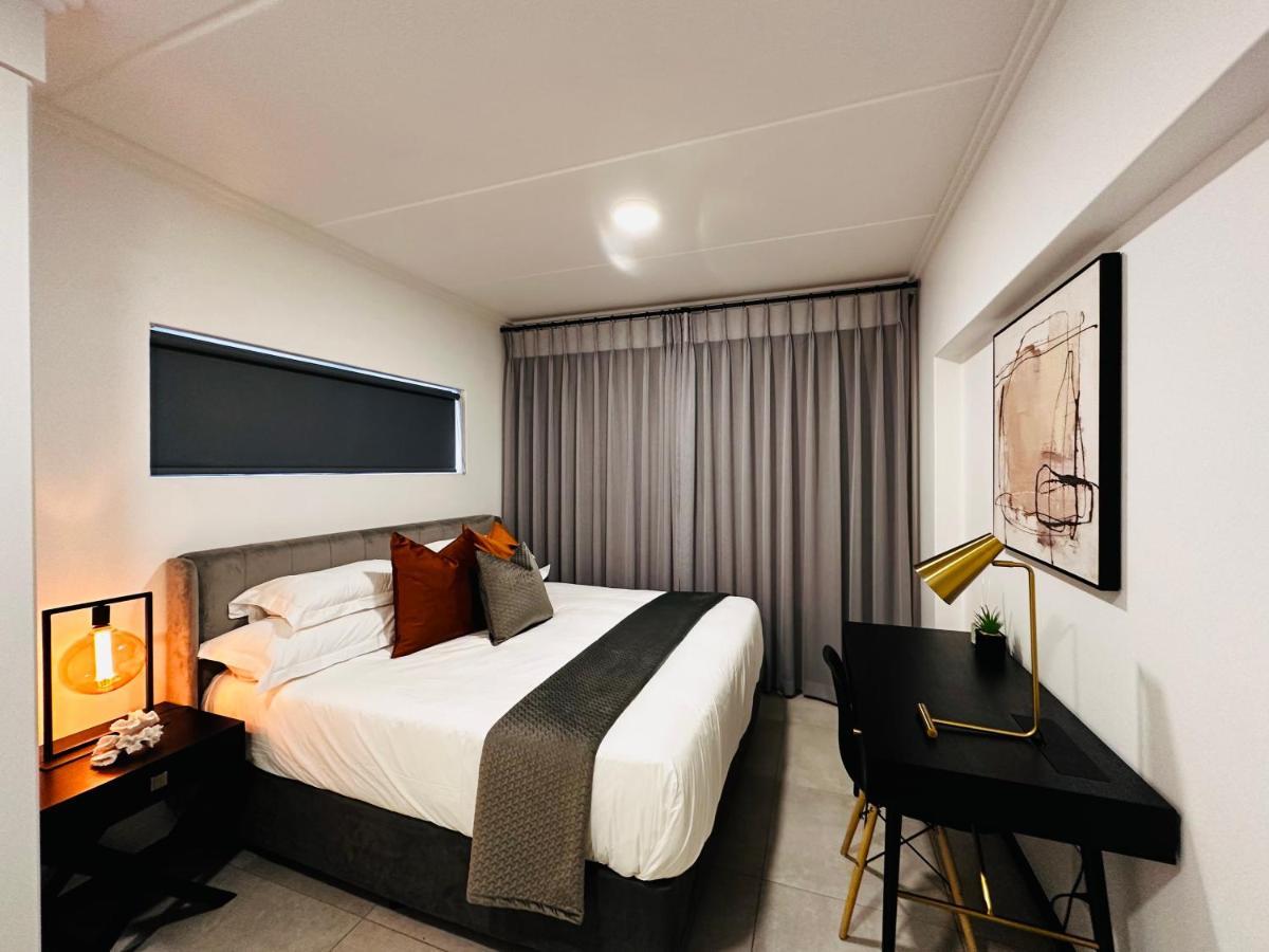 Stylish Executive Apartment With Power Backup โจฮันเนสเบิร์ก ภายนอก รูปภาพ